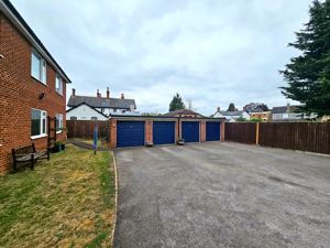 Photo 11- click for photo gallery